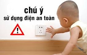 8 sai lầm dùng điện đẩy cả gia đình rơi vào nguy hiểm